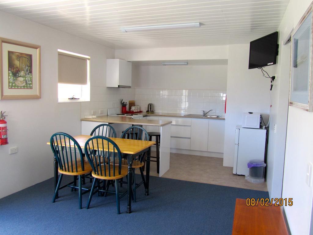 Triabunna Cabin & Caravan Park Habitación foto