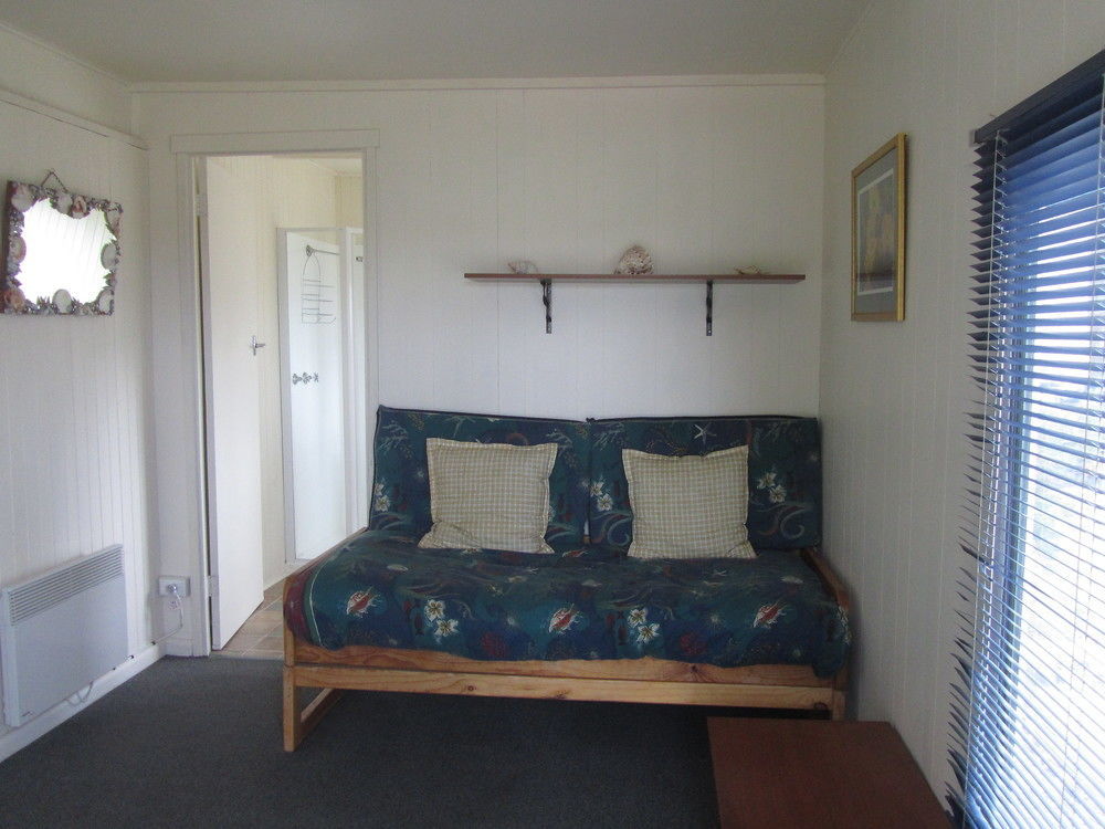 Triabunna Cabin & Caravan Park Exterior foto
